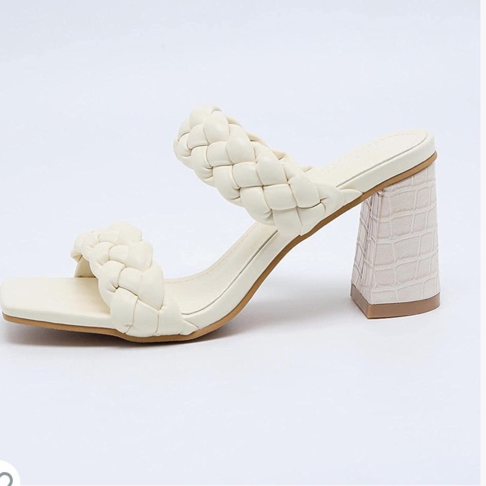 Elegant Cream Heeled Sandals